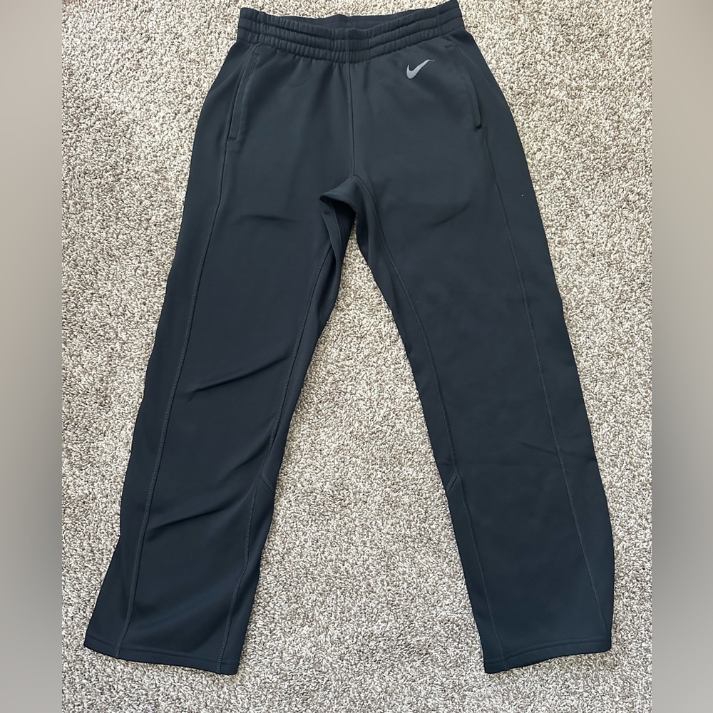 NIKE Women’s DRI-FIT Black Sweatpants